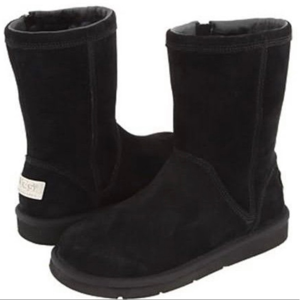 UGG Black Roslynn Zip Up Boots Size 10
